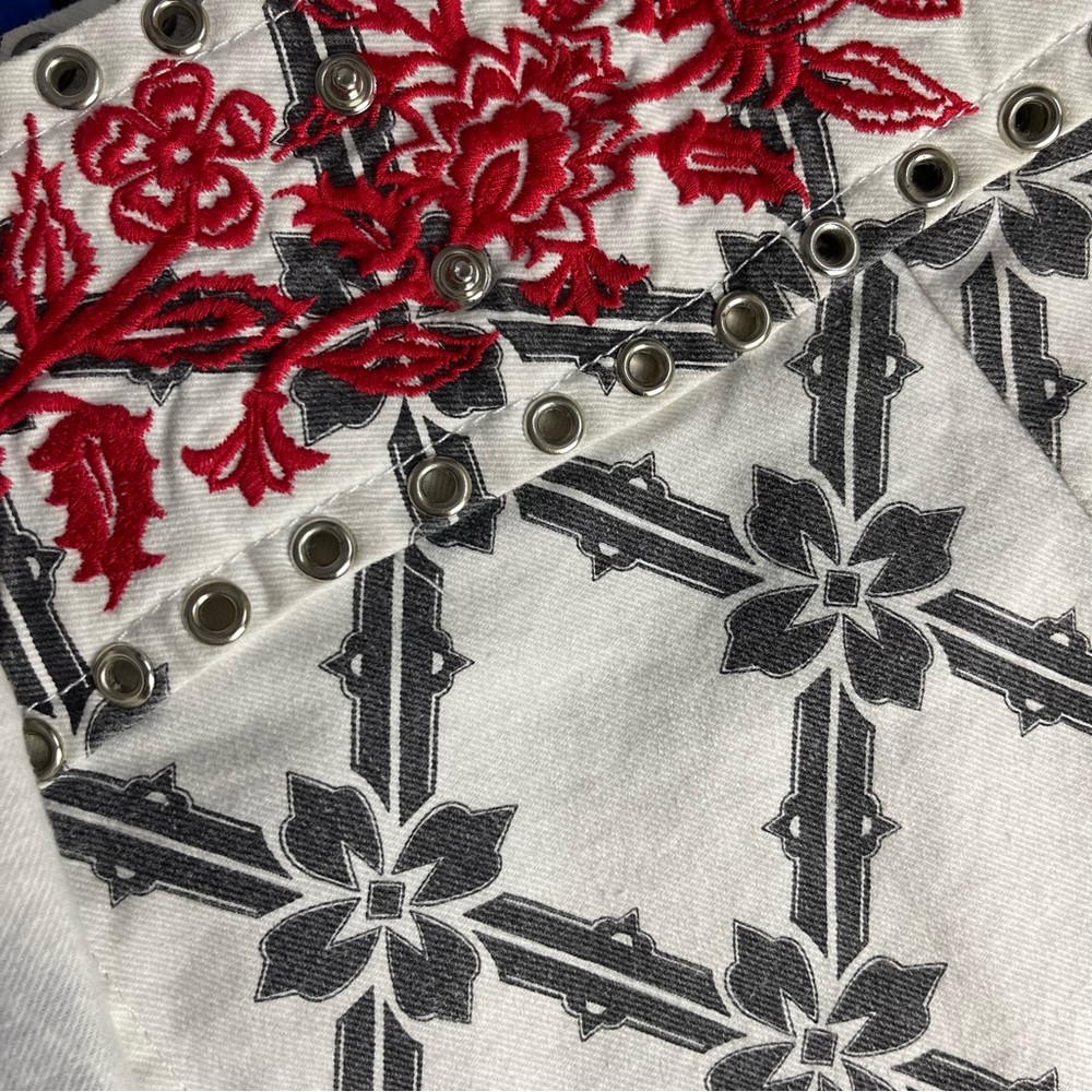 Isabel Marant Denim White Skirt w/Black Lattice Print & Red Embroidery - Picture 4 of 7